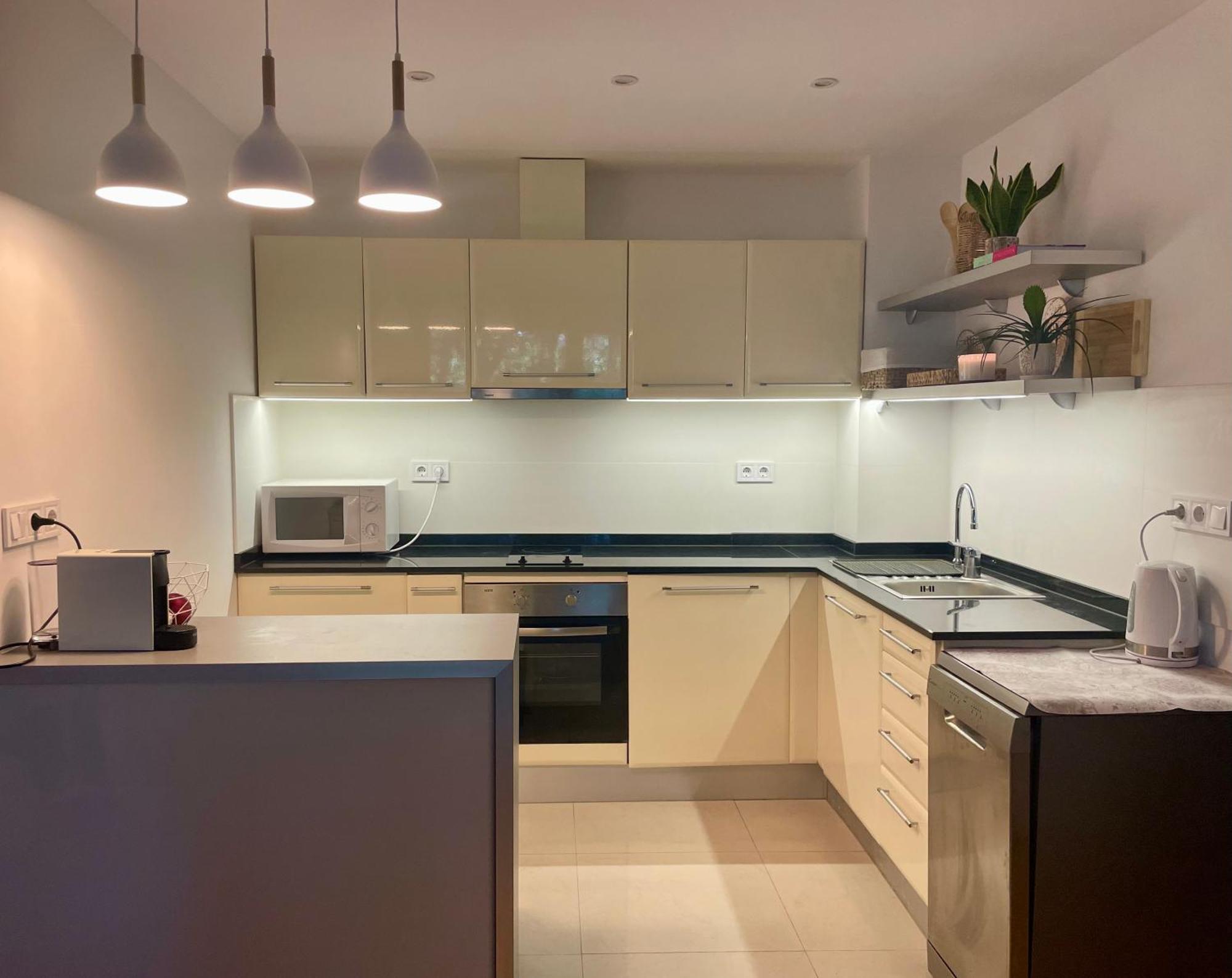 Ground Floor 2-Bedrooms, 2-Bathrooms Apartment Near Bansko In A Complex With Pools And Spa Included Razlog Bagian luar foto
